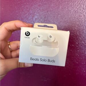 Beats by Dre Solo Buds - White